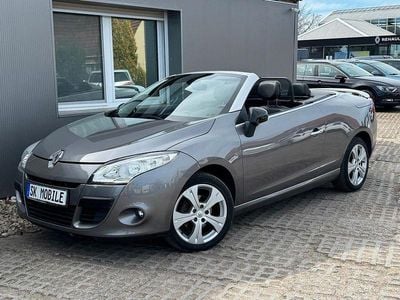 Gebraucht Renault Mégane Cabriolet Dynamique 131 PS (96 kW) 2012 Grau Cabrio