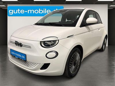 Begagnad Fiat 500e Icon 86 kW (118 HK) 2023 Vit Sedan