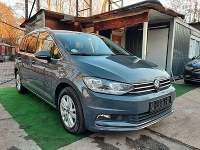 Gebraucht VW Touran Highline 150 PS (110 kW) 2021 Grau Van / Kleinbus