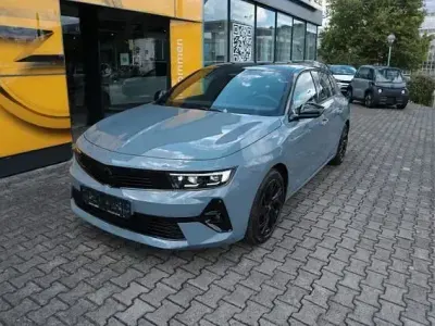 Gebraucht Opel Astra 145 PS (106 kW) 2025 Grau Limousine