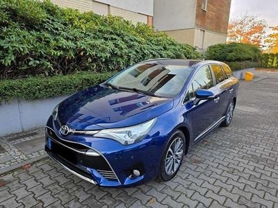 Gebraucht Toyota Avensis Multidrive S 147 PS (108 kW) 2018 Blau Kombi