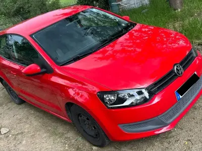 Gebraucht VW Polo Trendline 69 PS (50 kW) 2010 Rot Kleinwagen