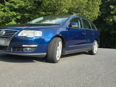 Gebraucht VW Passat Sportline 140 PS (102 kW) 2009 Blau Kombi