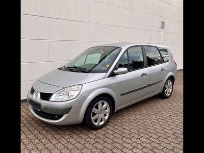 Renault Grand Scénic II