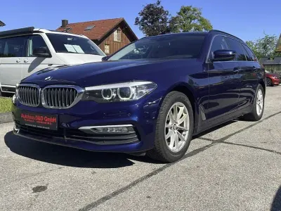 Gebraucht BMW 520 190 PS (139 kW) 2018 Blau Kombi
