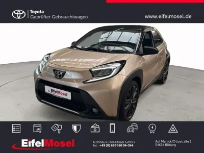 Gebraucht Toyota Aygo X Style 72 PS (52 kW) 2023 Beige SUV