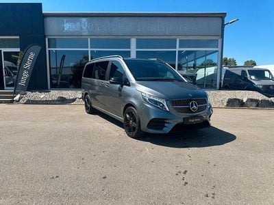Grau Gebraucht 2021 Mercedes V300 AMG Van / Kleinbus | 54.970 € (Guter Preis)