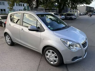 Gebraucht Opel Agila Edition 86 PS (63 kW) 2010 Stahlsilber Kleinwagen
