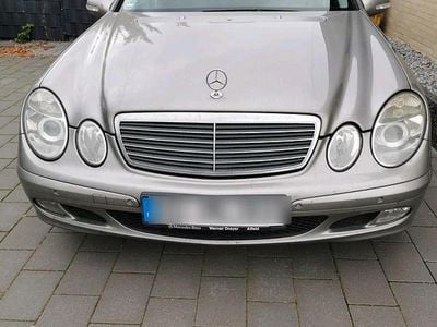 Mercedes E220