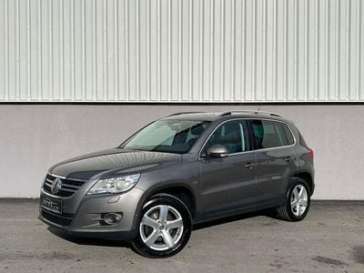 Gebraucht VW Tiguan Sportline 140 PS (102 kW) 2010 Grau SUV
