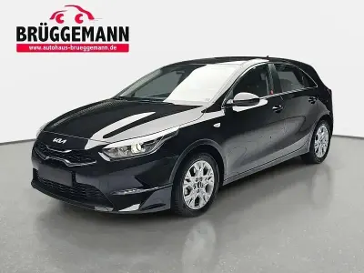 Gebraucht Kia Ceed Comfort 101 PS (74 kW) 2025 Schwarz Kleinwagen
