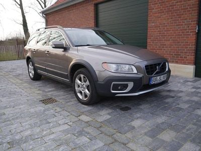 Gebraucht Volvo XC70 Momentum 185 PS (136 kW) 2008 Grau Kombi