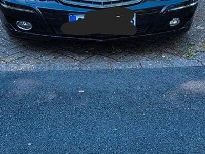 Mercedes E320