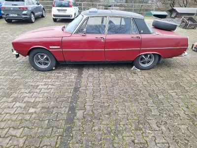 Gebraucht Rover 3500 143 PS (105 kW) 1974 Rot Limousine