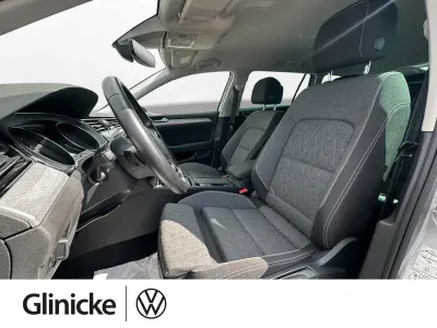 Gebraucht VW Passat Business 200 PS (147 kW) 2022 Pyritsilber metallic Kombi