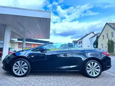 Gebraucht Opel Cascada Innovation 170 PS (125 kW) 2017 Schwarz Cabrio