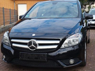 Mercedes B180