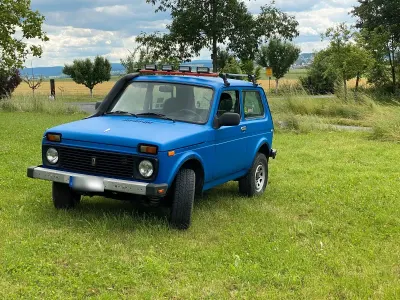 Gebraucht Lada niva 82 PS (60 kW) 2007 Blau SUV