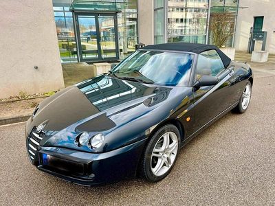 Usata Alfa Romeo Spider 165 CV (121 kW) 2005 Nero Cabrio