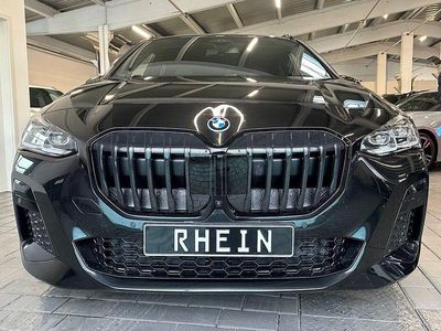 Neu BMW 230 M Sport 326 PS (239 kW) 2026 Saphirschwarz metallic Limousine