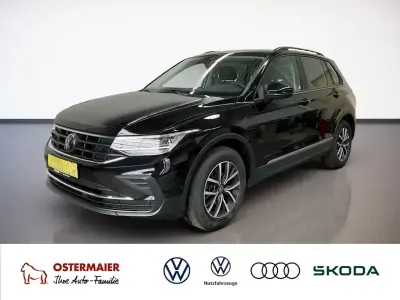 Gebraucht VW Tiguan Life 150 PS (110 kW) 2024 Schwarz SUV
