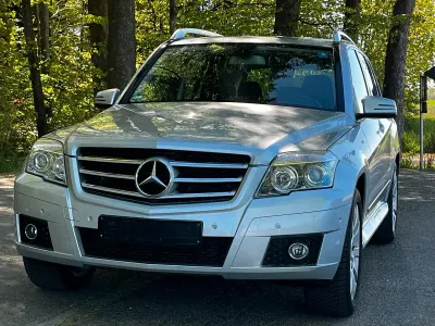Second-hand Mercedes GLK220 170 CP (125 kW) 2009 Argintiu SUV