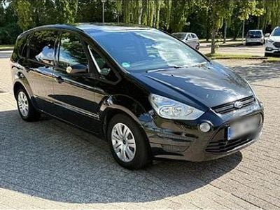 Second-hand Ford S-MAX S 141 CP (103 kW) 2010 Negru Monovolum