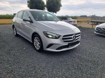 Mercedes B200