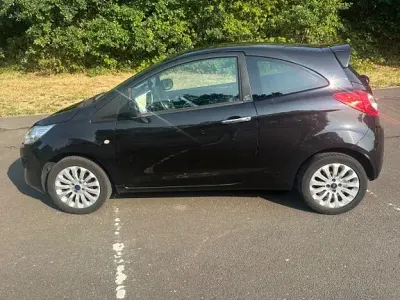 Gebraucht Ford Ka Titanium 69 PS (50 kW) 2013 Schwarz Kleinwagen