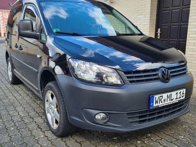 Gebraucht VW Caddy 102 PS (75 kW) 2011 Schwarz Van / Kleinbus