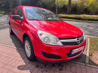 Gebraucht Opel Astra Selection 90 PS (66 kW) 2009 Rot Limousine
