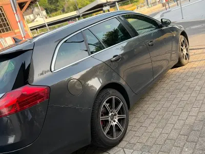 Gebraucht Opel Insignia 163 PS (119 kW) 2014 Braun Kombi