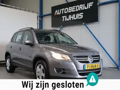 Gebraucht VW Tiguan Sport 140 PS (102 kW) 2009 Grau SUV