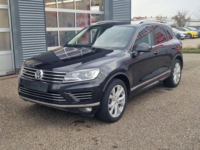 Gebraucht VW Touareg R-line 262 PS (192 kW) 2016 Schwarz SUV