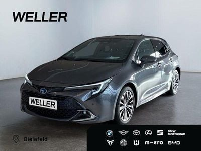 Grau Gebraucht 2024 Toyota Corolla Team Limousine | 25.480 € (Guter Preis)