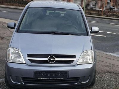 Second-hand Opel Meriva 101 CP (74 kW) 2004 Argintiu Monovolum
