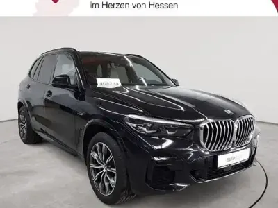 Gebraucht BMW X5 M Sport 394 PS (289 kW) 2022 Carbonschwarz metallic SUV