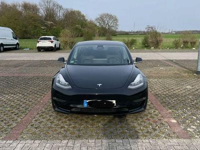 Gebraucht Tesla Model 3 253 kW (345 PS) 2019 Schwarz Limousine