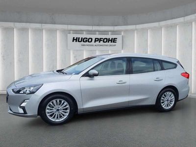 Gebraucht Ford Focus 125 PS (91 kW) 2021 Polar silber Kombi