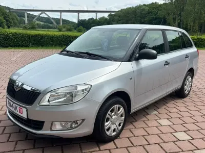 Gebraucht Skoda Fabia Cool Edition 90 PS (66 kW) 2014 Silber Kombi