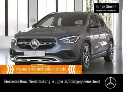 Grau Gebraucht 2021 Mercedes GLA250 Progressive SUV | 28.990 € (Guter Preis)
