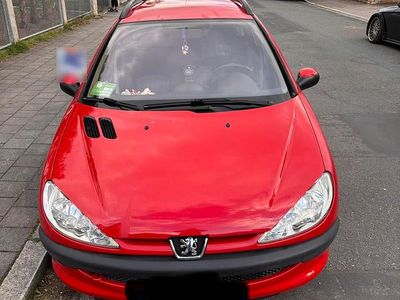 Gebraucht Peugeot 206 75 PS (55 kW) 2003 Rot Kleinwagen
