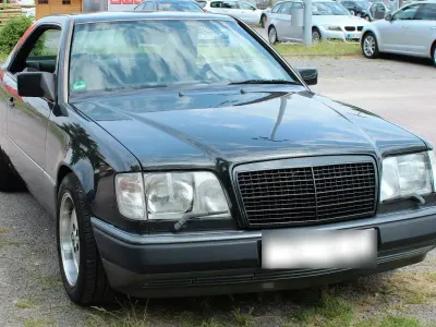 Gebraucht Mercedes 300 179 PS (131 kW) 1989 Schwarz Coupé