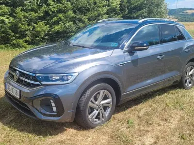 Gebraucht VW T-Roc R-line 150 PS (110 kW) 2023 Grau SUV