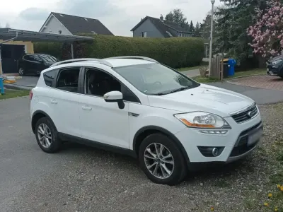 Gebraucht Ford Kuga 163 PS (119 kW) 2012 Weiß SUV