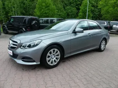Gebraucht Mercedes E200 184 PS (135 kW) 2013 Grau Limousine
