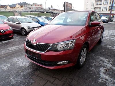 Rot Gebraucht 2015 Skoda Fabia Ambition Kleinwagen | 11.990 € (Fairer Preis)