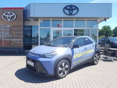 Neu Toyota Aygo X 116 PS (85 kW) 2026 Lavender purple metallic SUV