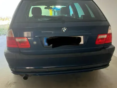 Gebraucht BMW 318 143 PS (105 kW) 2003 Blau Kombi
