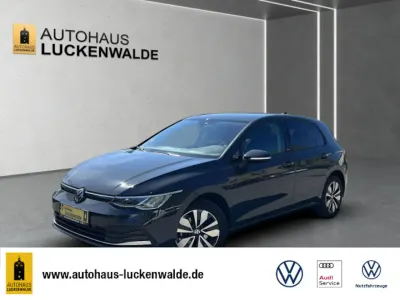 Gebraucht VW Golf VIII Move 116 PS (85 kW) 2024 Grau Limousine